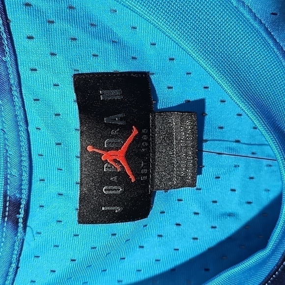 Air Jordan Basketball Jersey Size Small NWT - Picture 4 of 13